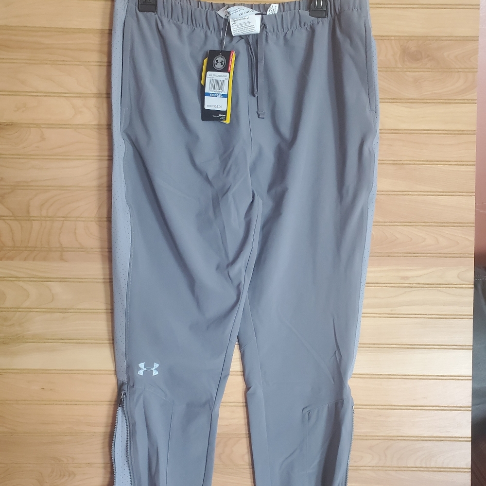 Under Armour grey pants
